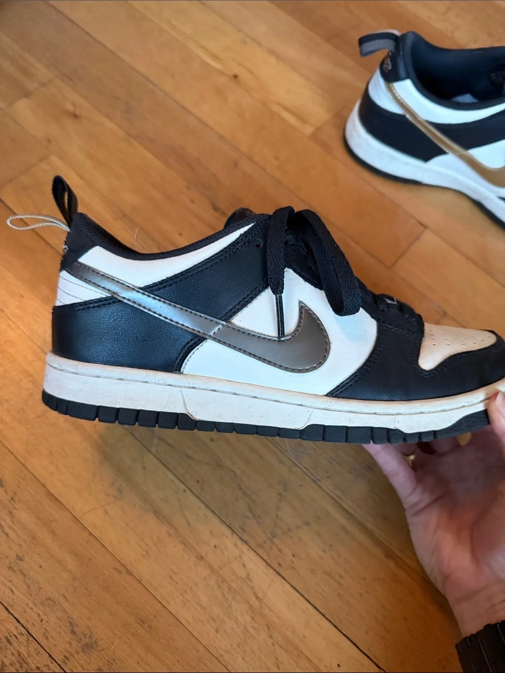 Nike Dunks Navy Blue White and Gold Low-Top Sneakers